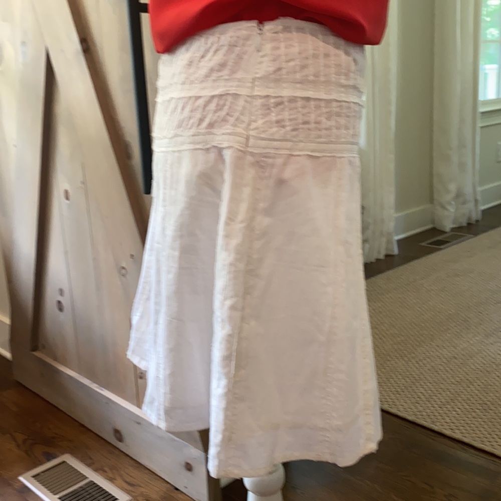 White Skirt - Picture 4 of 7